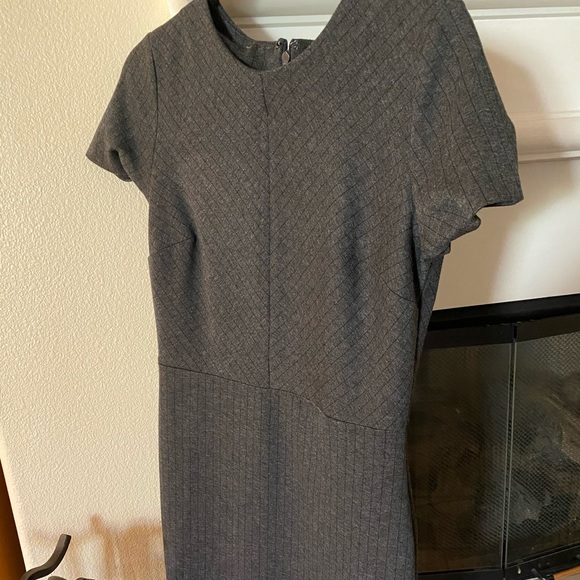 Banana Republic Dresses & Skirts - SALE🎉Thick Banana Republic  dress